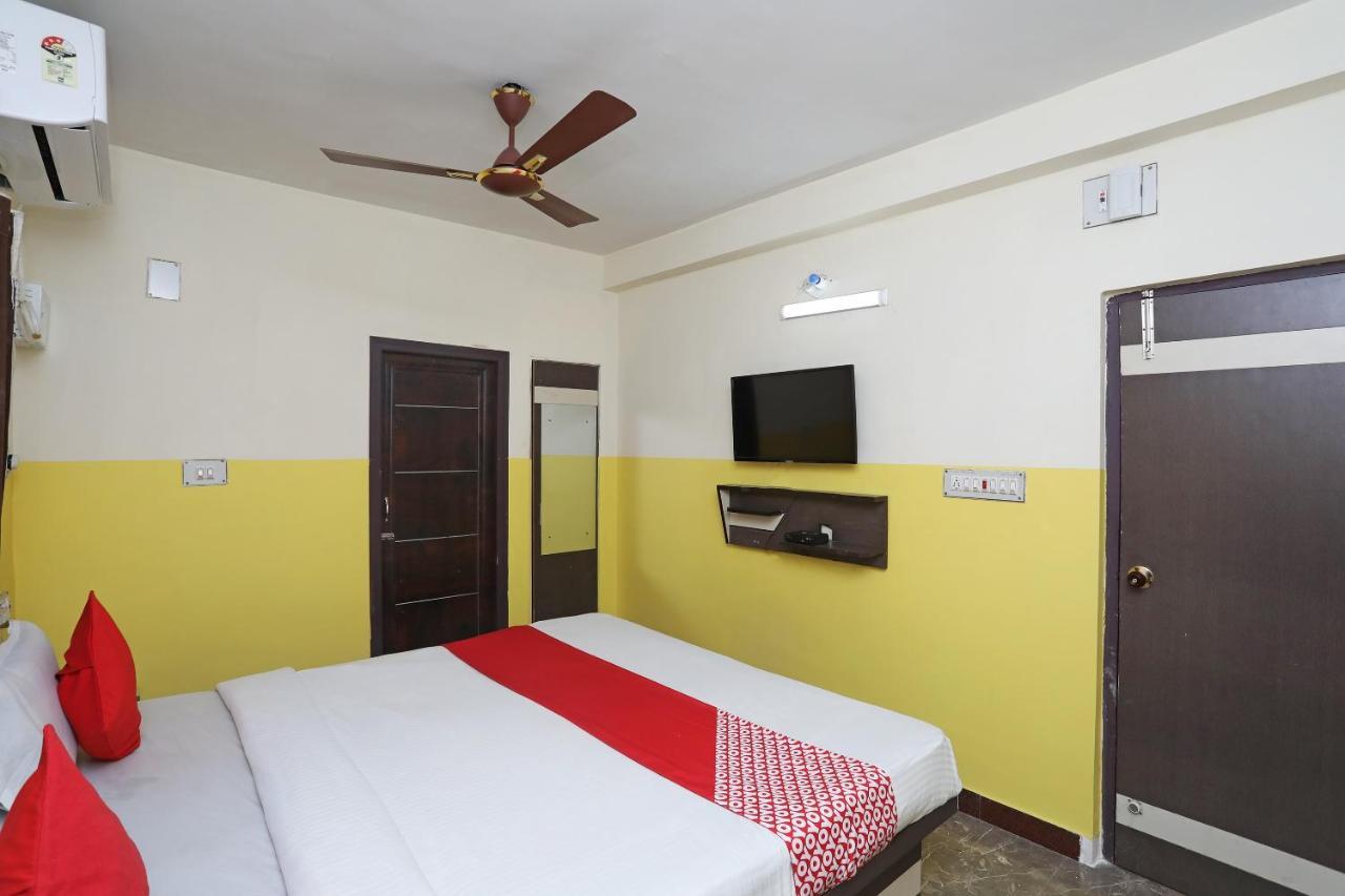 Oyo 26152 Hotel Aarush Digha  Buitenkant foto