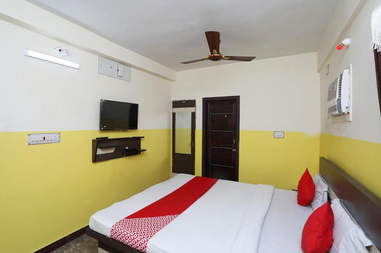Oyo 26152 Hotel Aarush Digha  Buitenkant foto