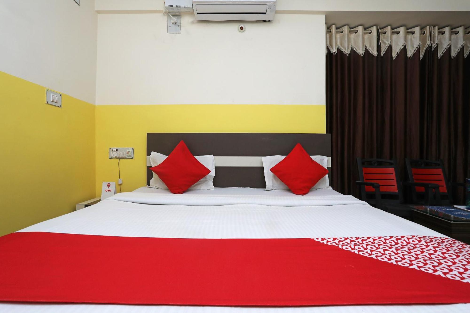 Oyo 26152 Hotel Aarush Digha  Buitenkant foto