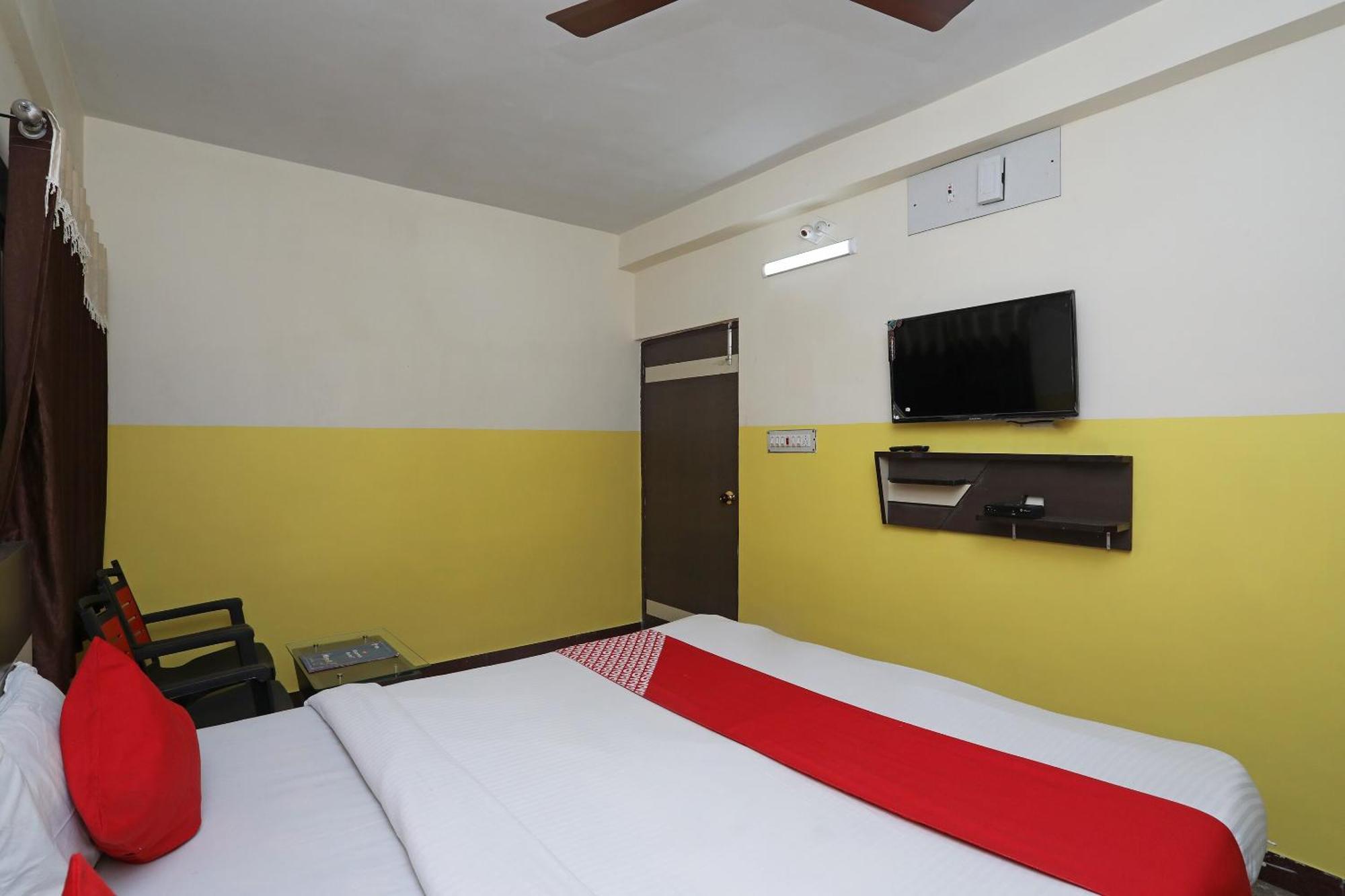 Oyo 26152 Hotel Aarush Digha  Buitenkant foto